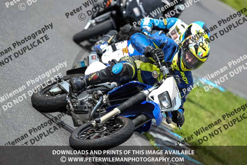 enduro digital images;event digital images;eventdigitalimages;lydden hill;lydden no limits trackday;lydden photographs;lydden trackday photographs;no limits trackdays;peter wileman photography;racing digital images;trackday digital images;trackday photos